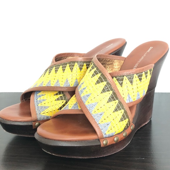 Diane Von Furstenberg Wedge Free Shipping! - Picture 1 of 5